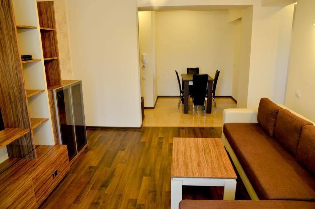 Arlequin Apartments Mamaia Dış mekan fotoğraf